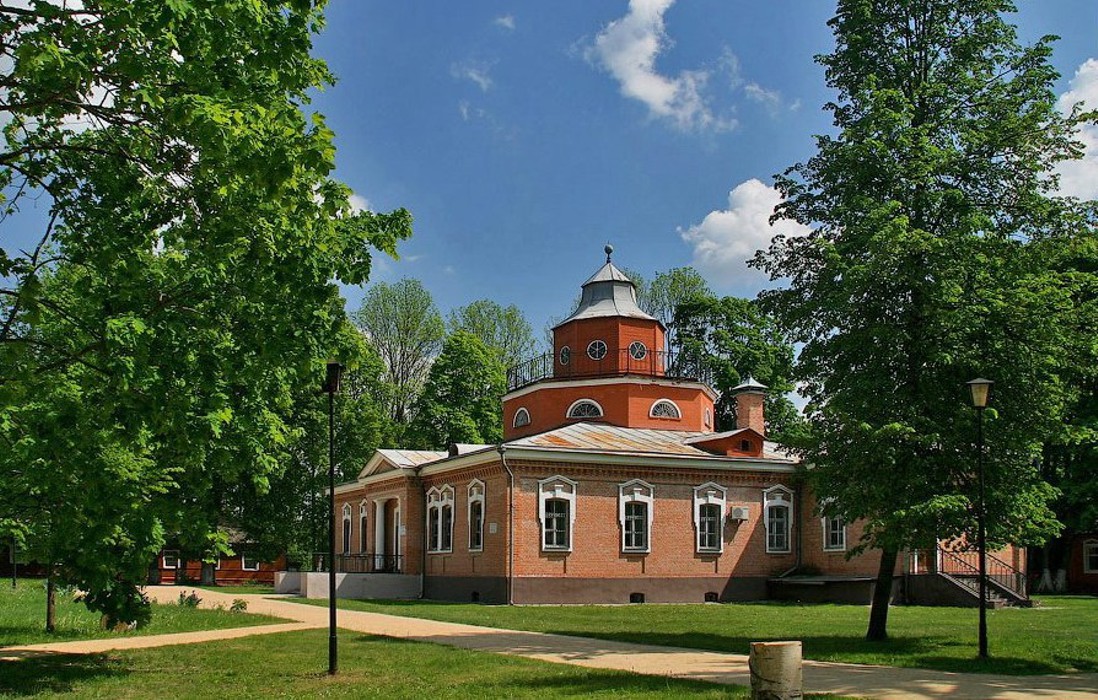 Музей-усадьба Алексея Толстого, село Красный Рог